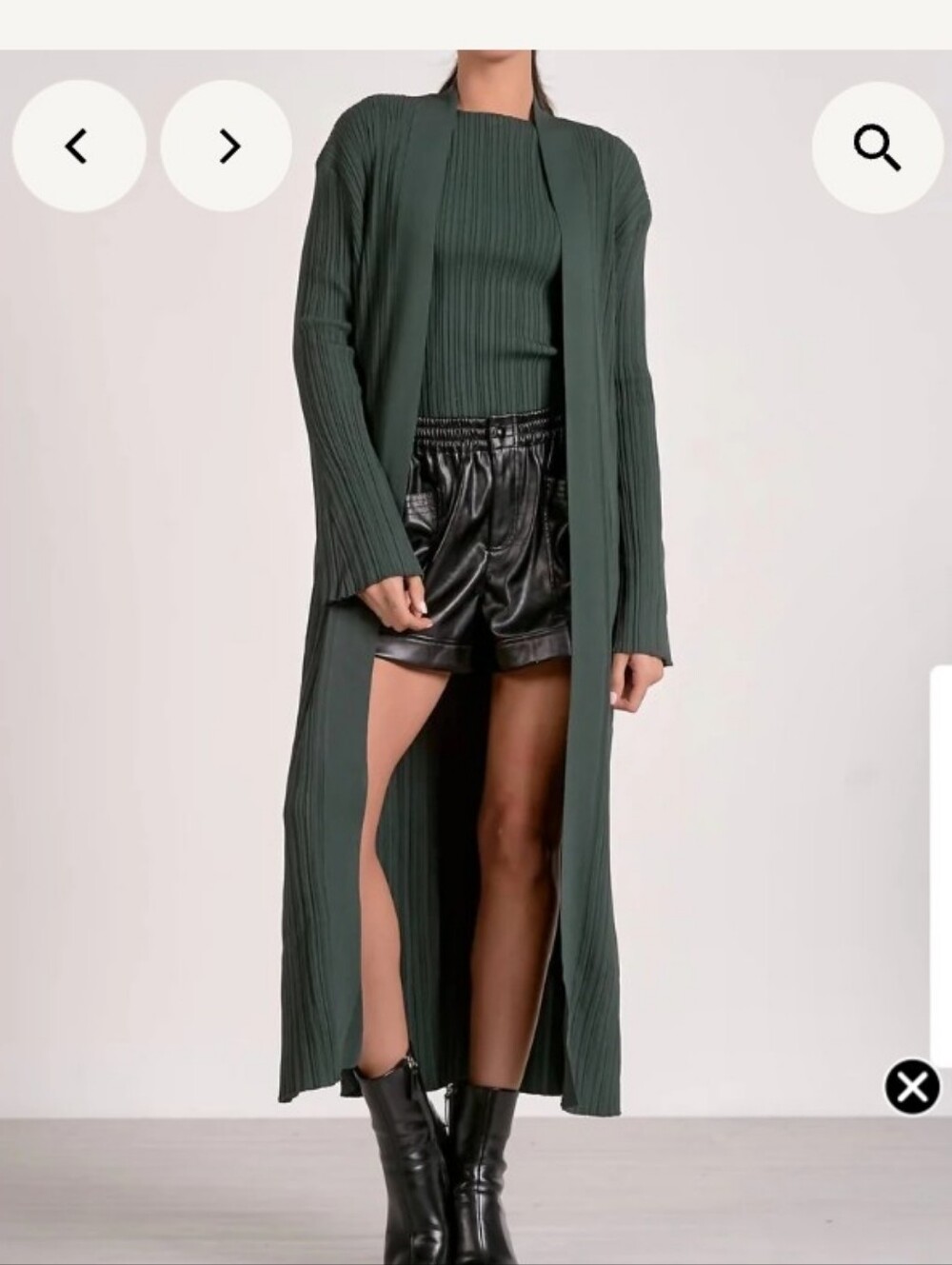 Elan White and‎ Black Size Chart for Tops